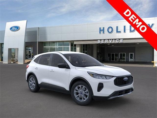 new 2025 Ford Escape car, priced at $25,495