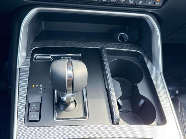 new 2025 Mazda CX-70 car, priced at $55,300