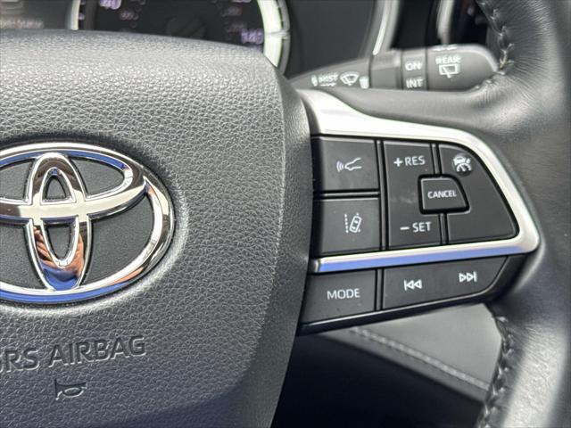 used 2023 Toyota Highlander car, priced at $37,994