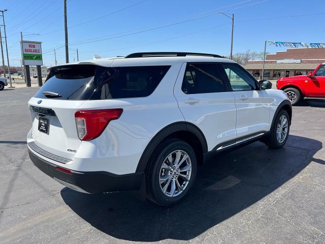 new 2024 Ford Explorer car, priced at $48,920