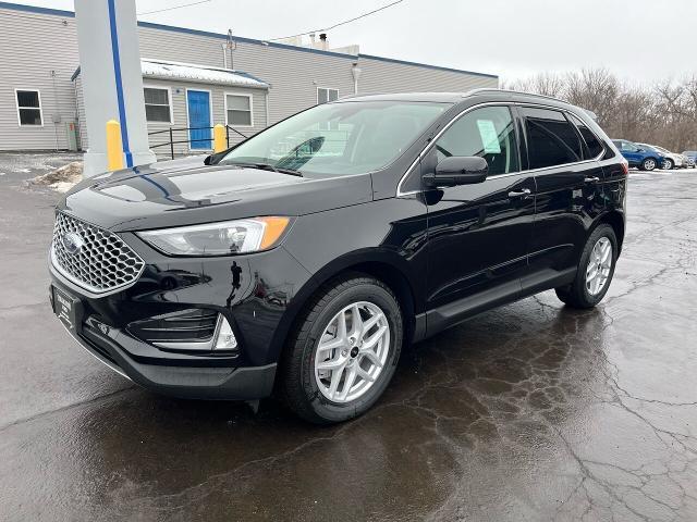 new 2024 Ford Edge car, priced at $42,399