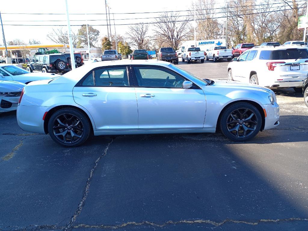 used 2022 Chrysler 300 car, priced at $25,995