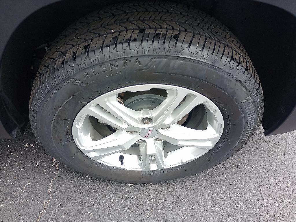 used 2024 GMC Terrain car, priced at $27,995