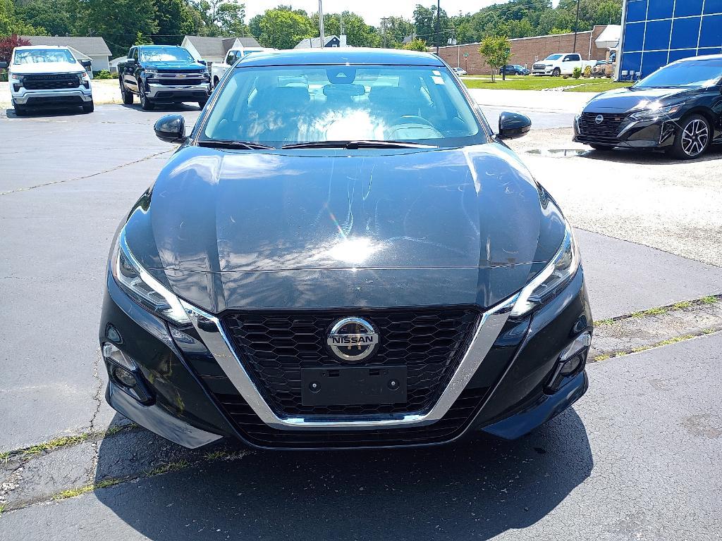 used 2022 Nissan Altima car, priced at $29,995
