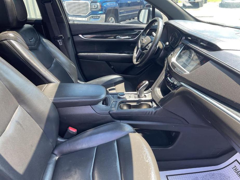 used 2021 Cadillac XT5 car, priced at $27,990