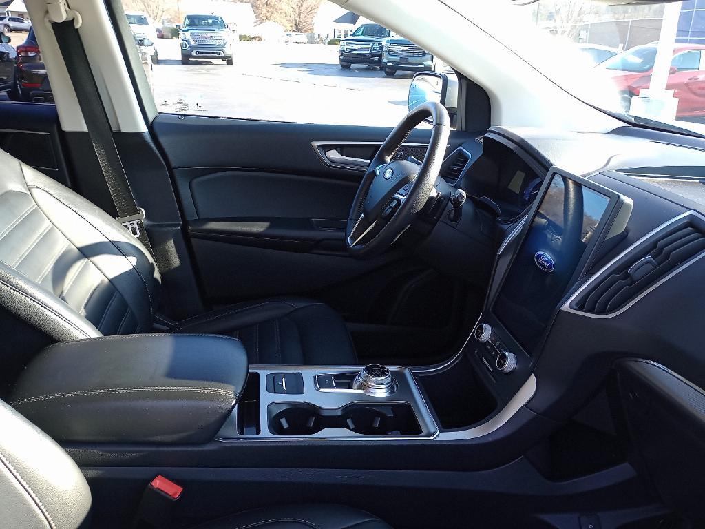 used 2022 Ford Edge car, priced at $27,995