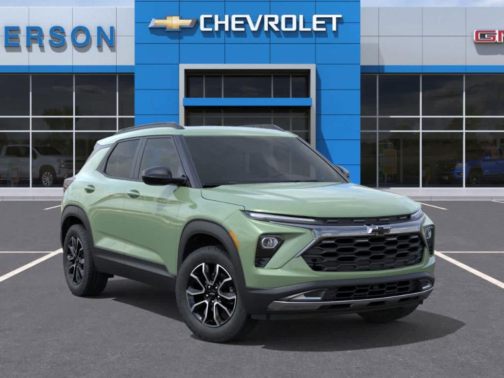 new 2025 Chevrolet TrailBlazer car, priced at $33,570