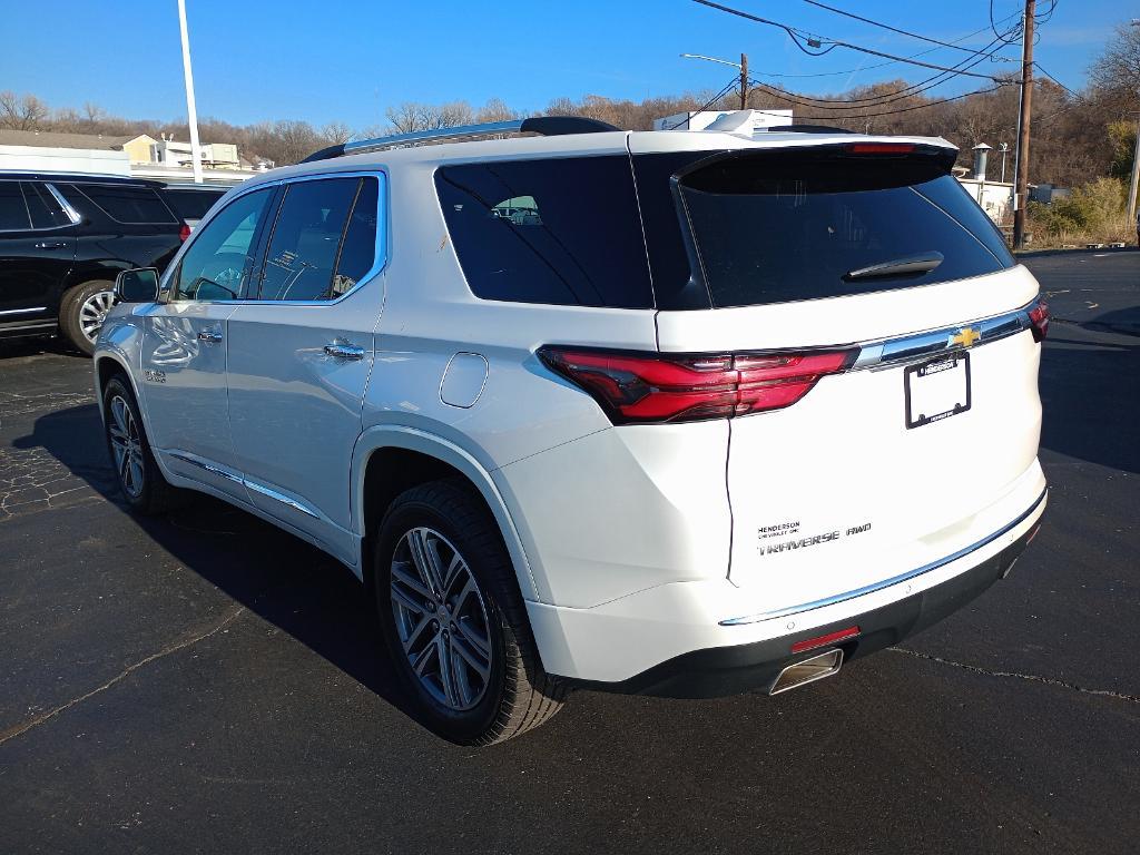 used 2022 Chevrolet Traverse car, priced at $36,995