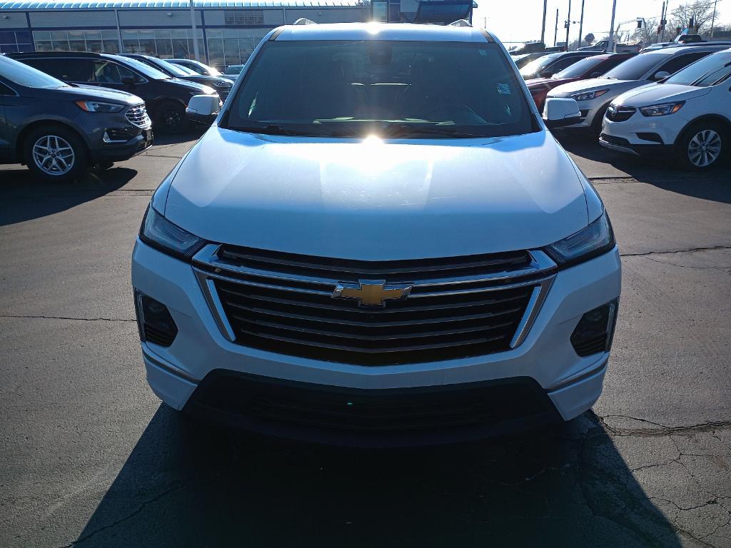 used 2022 Chevrolet Traverse car, priced at $36,995