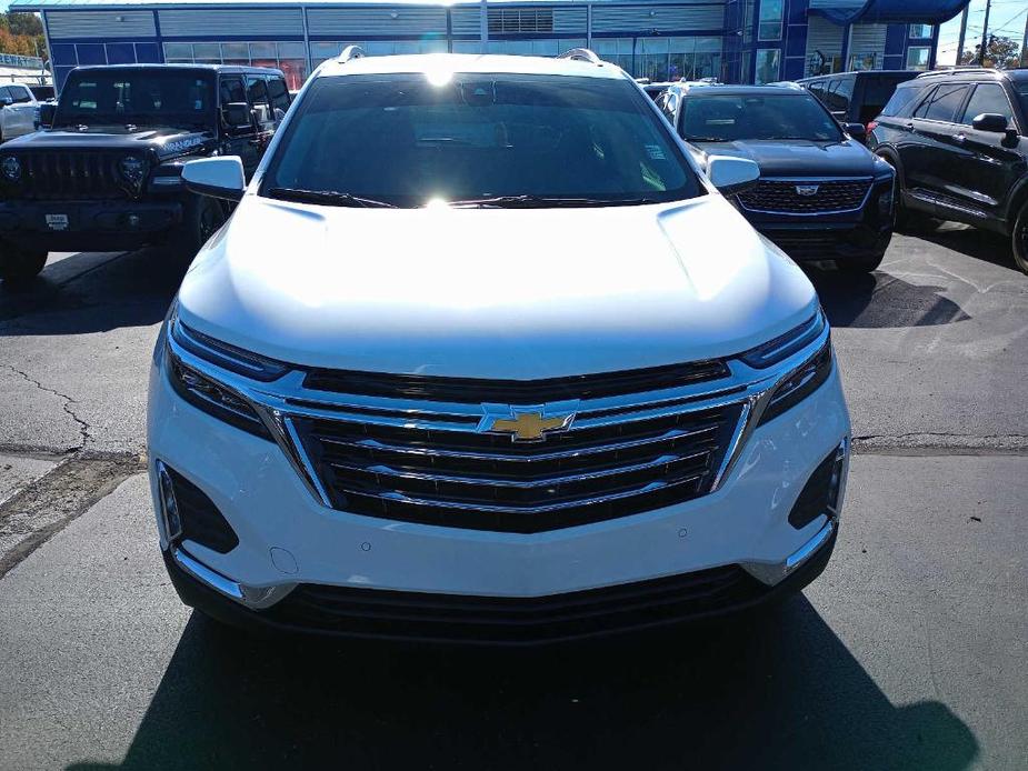 used 2024 Chevrolet Equinox car, priced at $31,995