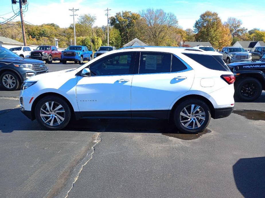 used 2024 Chevrolet Equinox car, priced at $31,995