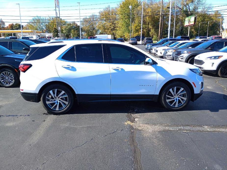 used 2024 Chevrolet Equinox car, priced at $31,995