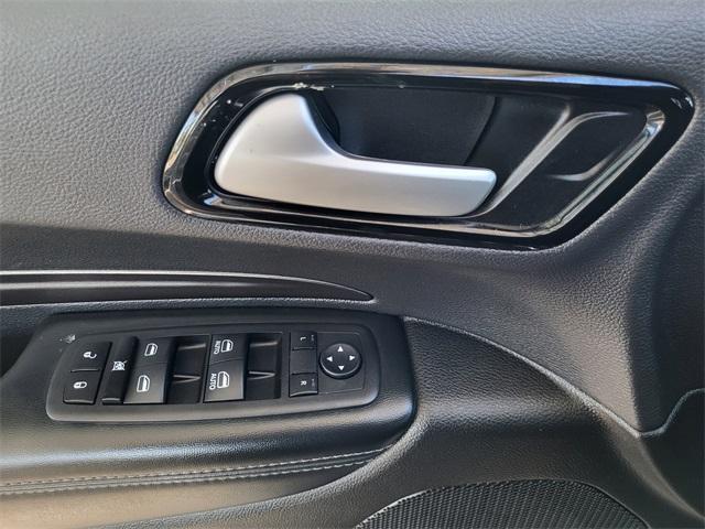 used 2024 Dodge Durango car, priced at $30,813
