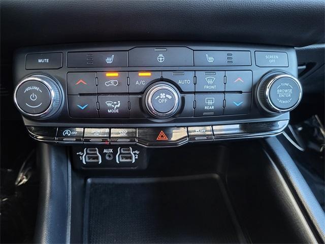 used 2024 Dodge Durango car, priced at $30,813