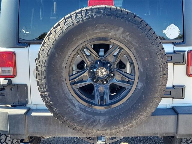 used 2013 Jeep Wrangler Unlimited car, priced at $18,913