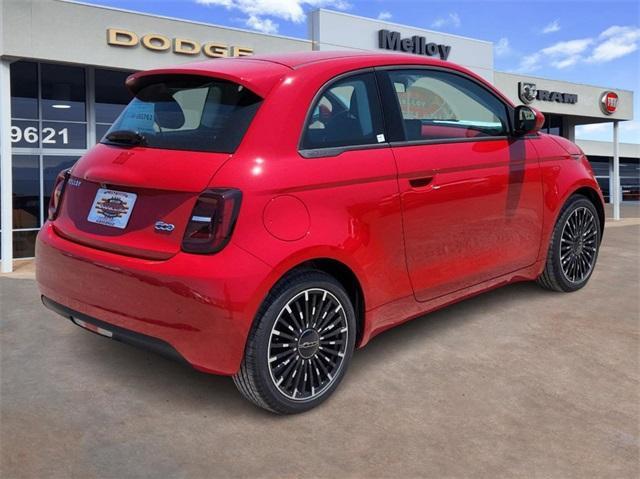 new 2024 FIAT 500e car, priced at $34,095