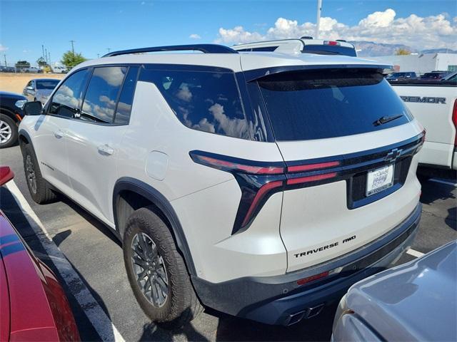 used 2024 Chevrolet Traverse car, priced at $47,992