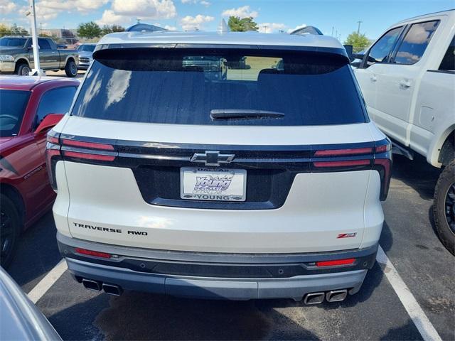 used 2024 Chevrolet Traverse car, priced at $47,992