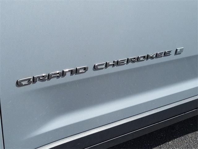 used 2023 Jeep Grand Cherokee car, priced at $26,360