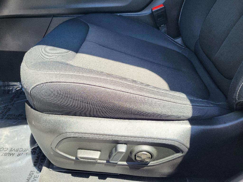 used 2023 Jeep Grand Cherokee car, priced at $32,327