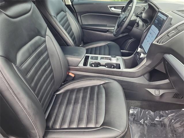 used 2022 Ford Edge car, priced at $18,301