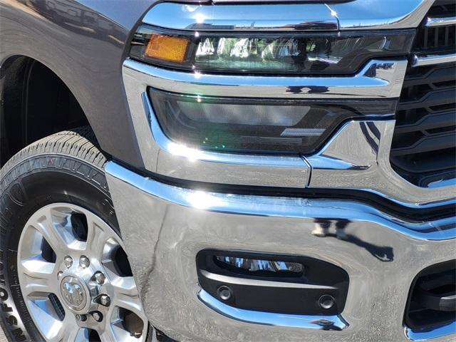 new 2025 Ram 3500 car, priced at $76,935