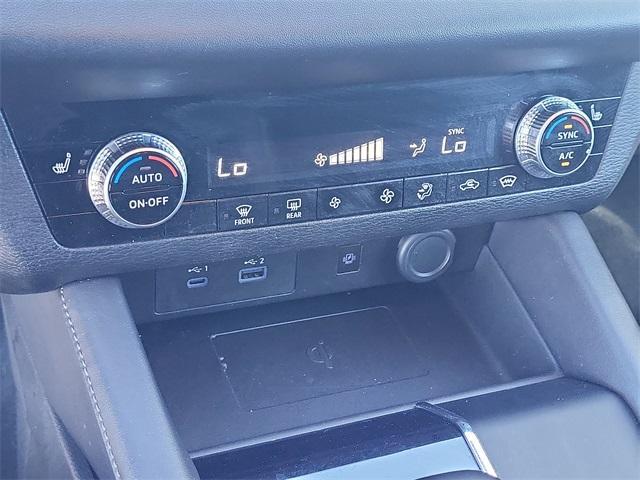 used 2024 Mitsubishi Outlander car, priced at $27,204