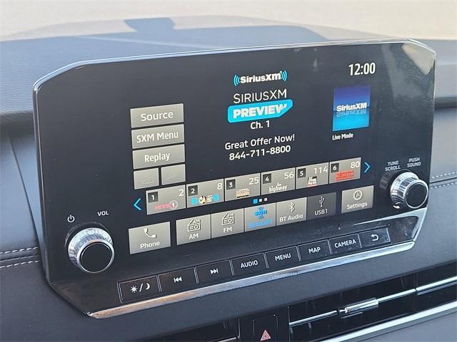 used 2024 Mitsubishi Outlander car, priced at $27,204