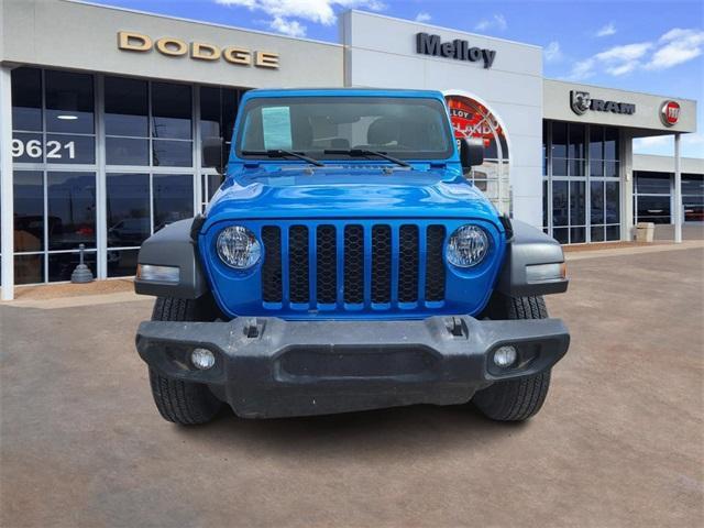 used 2022 Jeep Gladiator car, priced at $32,841