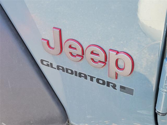 used 2024 Jeep Gladiator car