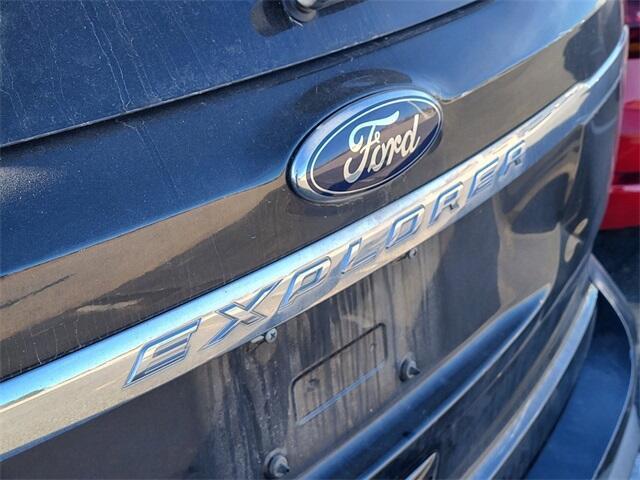 used 2015 Ford Explorer car