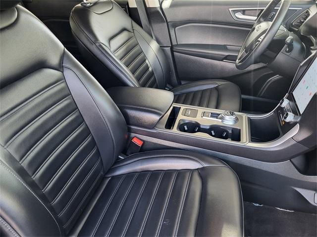 used 2024 Ford Edge car, priced at $28,974