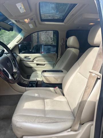 used 2012 Cadillac Escalade car, priced at $10,995