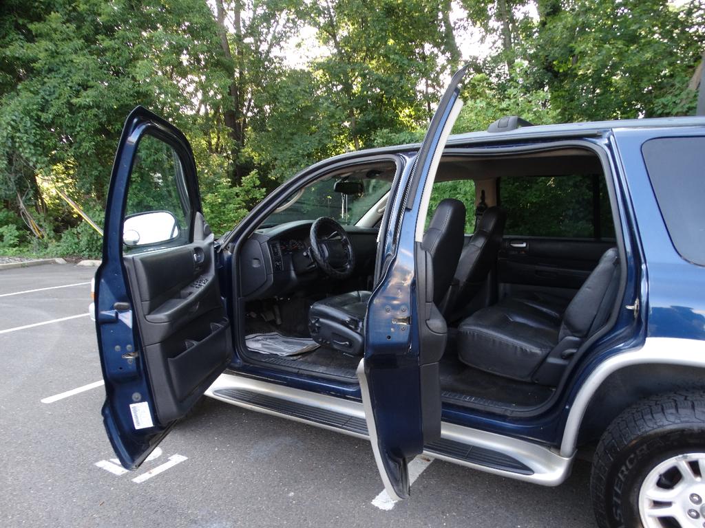 used 2003 Dodge Durango car, priced at $2,795