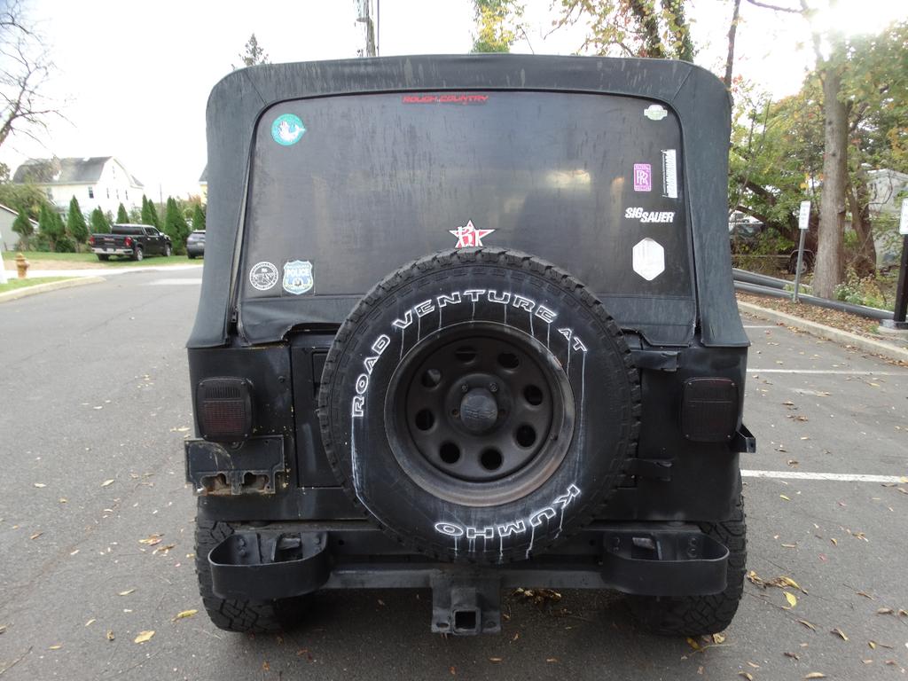 used 1992 Jeep Wrangler car, priced at $4,095