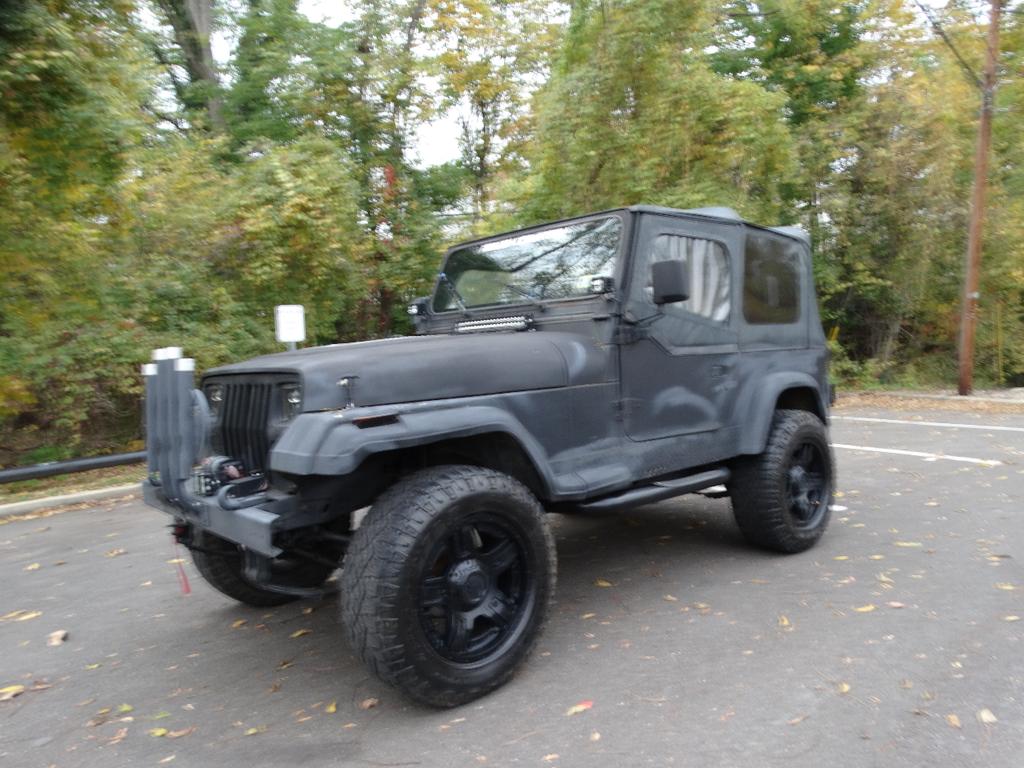 used 1992 Jeep Wrangler car, priced at $4,095