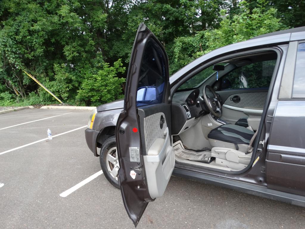used 2007 Chevrolet Equinox car, priced at $1,995