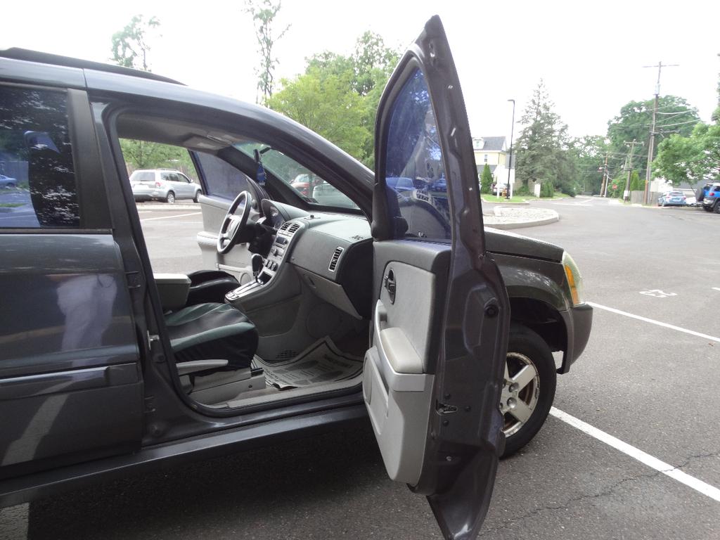 used 2007 Chevrolet Equinox car, priced at $1,995