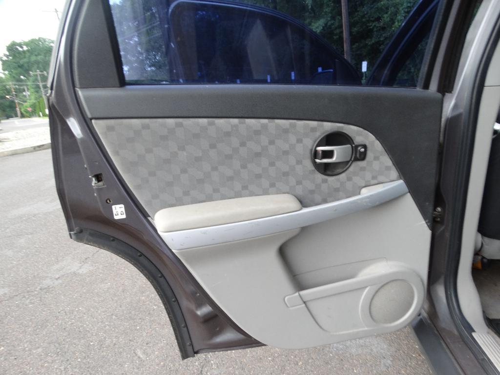 used 2007 Chevrolet Equinox car, priced at $1,995
