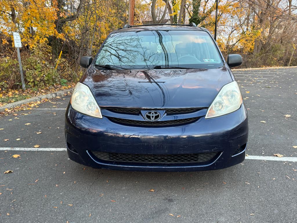 used 2006 Toyota Sienna car, priced at $4,995