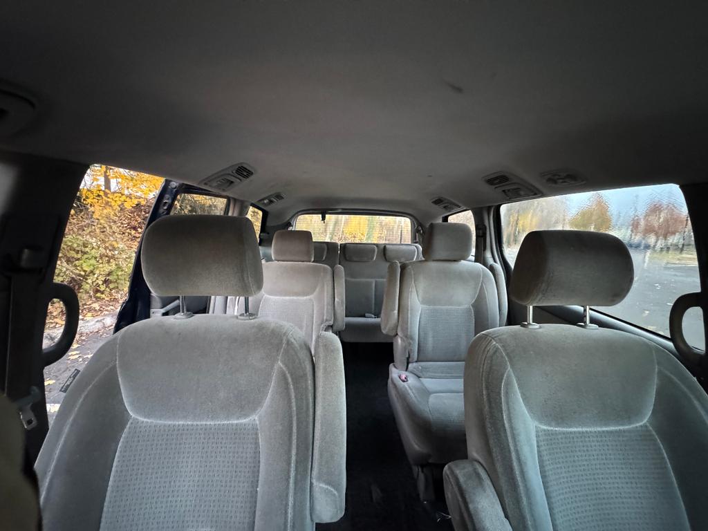 used 2006 Toyota Sienna car, priced at $4,995