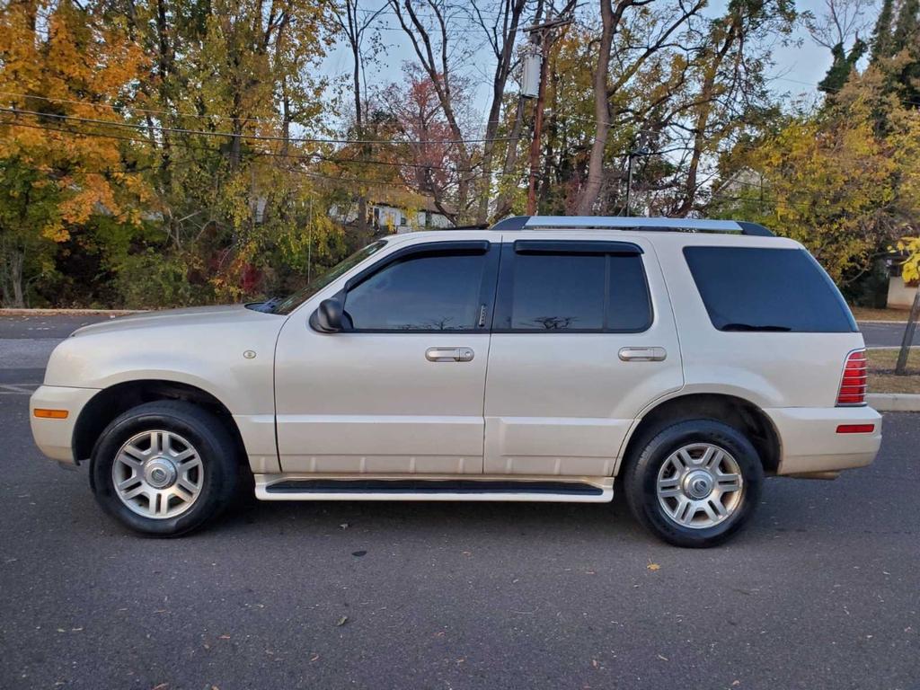 used 2005 Mercury Mountaineer car, priced at $3,595