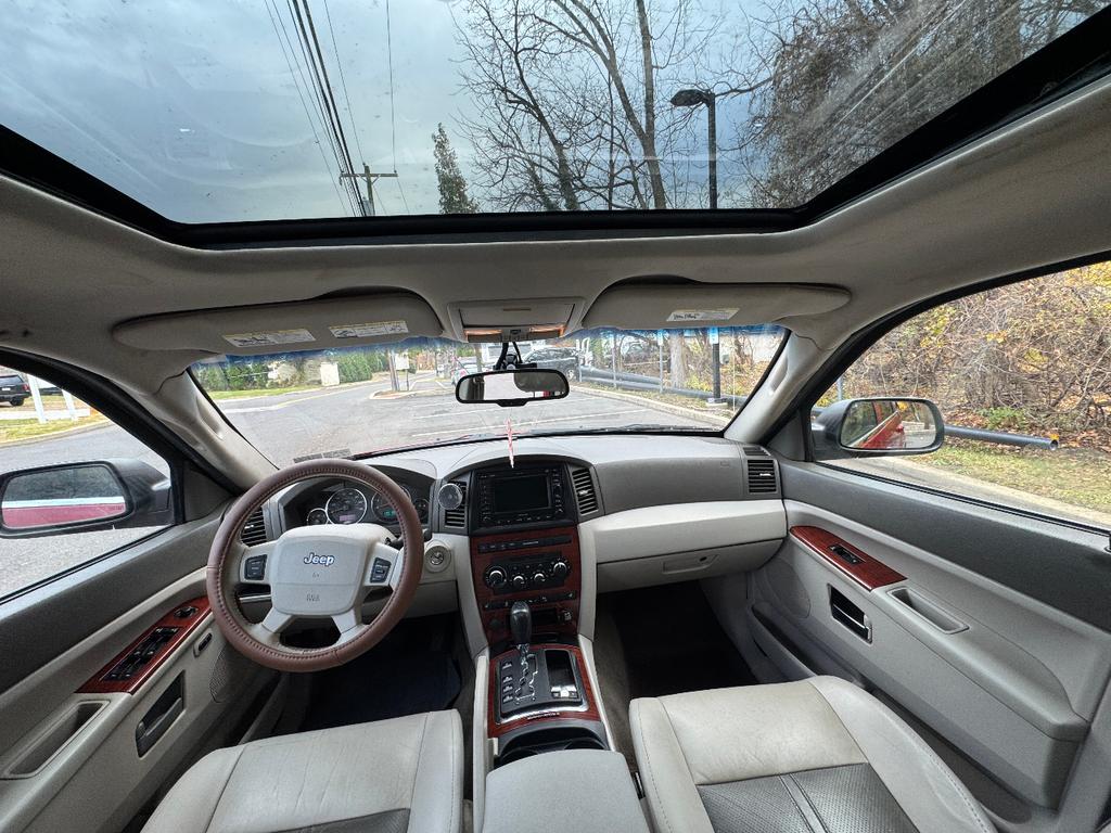 used 2006 Jeep Grand Cherokee car, priced at $3,595