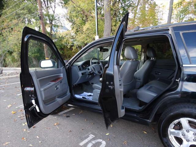 used 2006 Jeep Grand Cherokee car, priced at $3,995