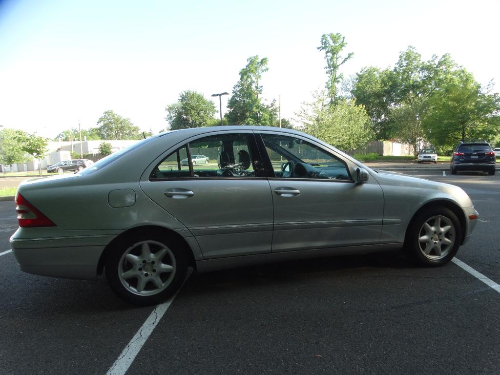 used 2001 Mercedes-Benz C-Class car, priced at $3,095