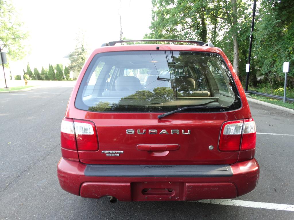 used 2002 Subaru Forester car, priced at $3,595