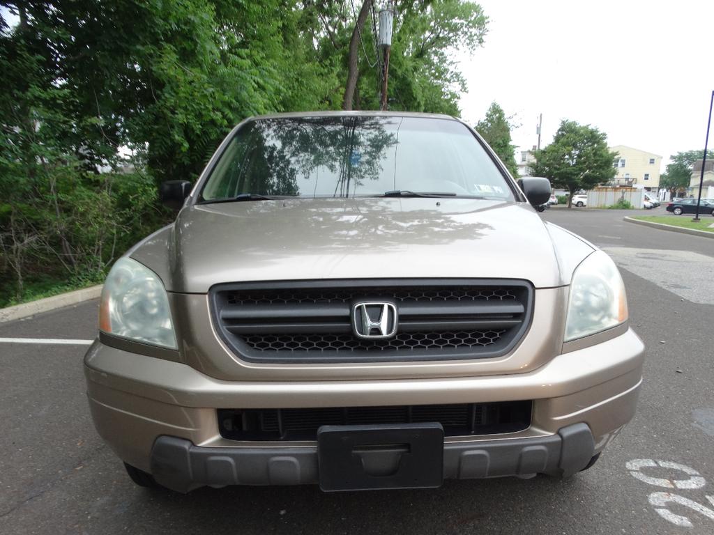 used 2004 Honda Pilot car, priced at $3,595