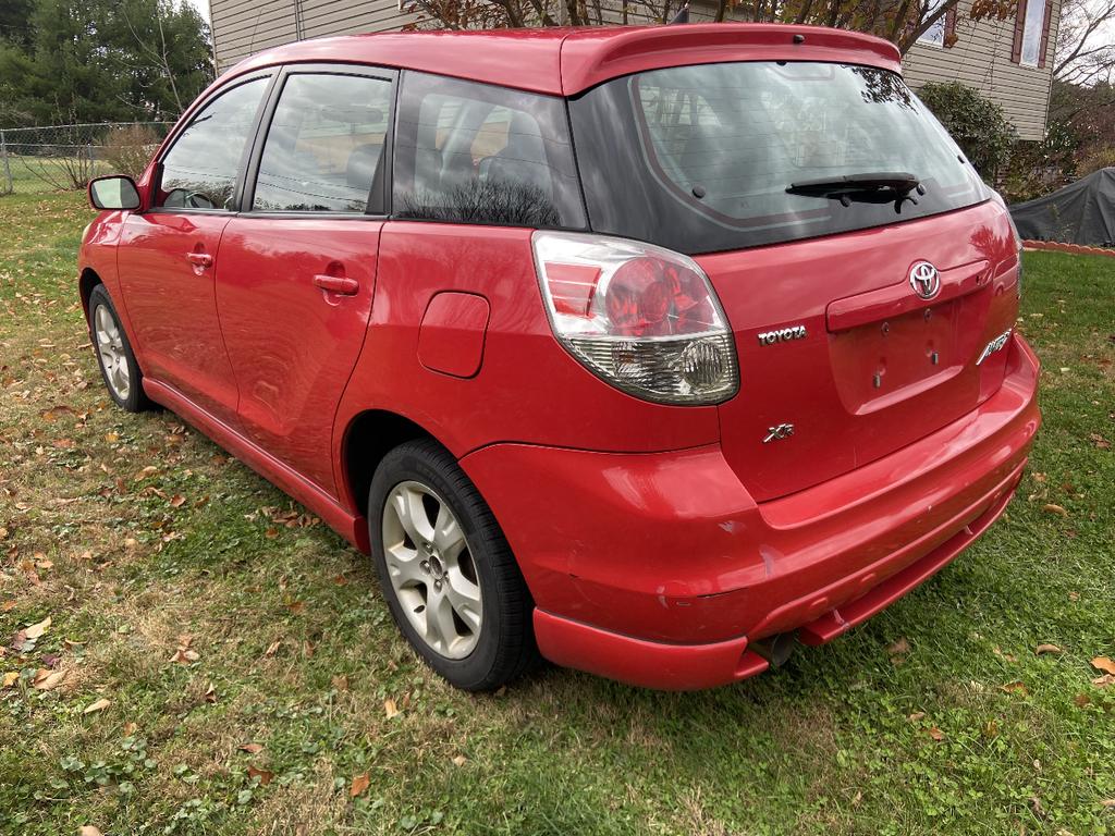 used 2007 Toyota Matrix car, priced at $2,995