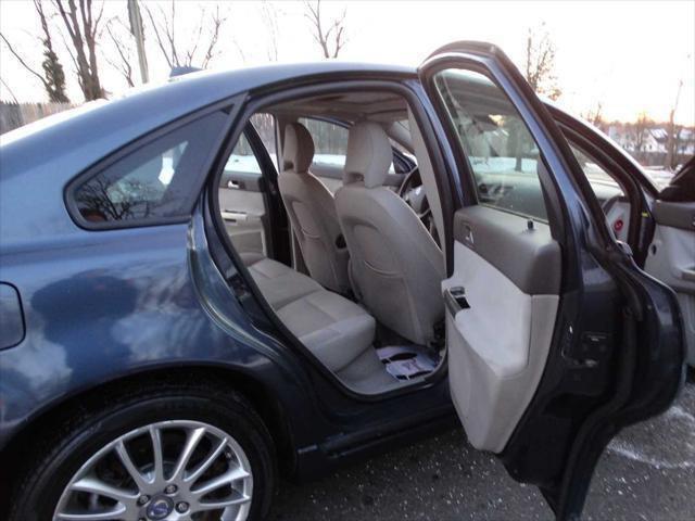used 2009 Volvo S40 car, priced at $4,995