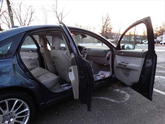 used 2009 Volvo S40 car, priced at $4,995